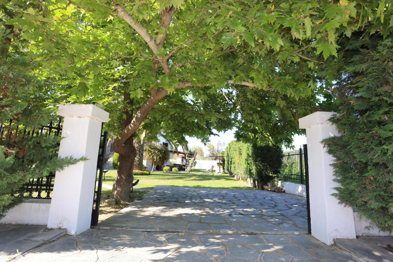 K-Home Villa, Your Enchanting Getaway Пефкохори Екстериор снимка
